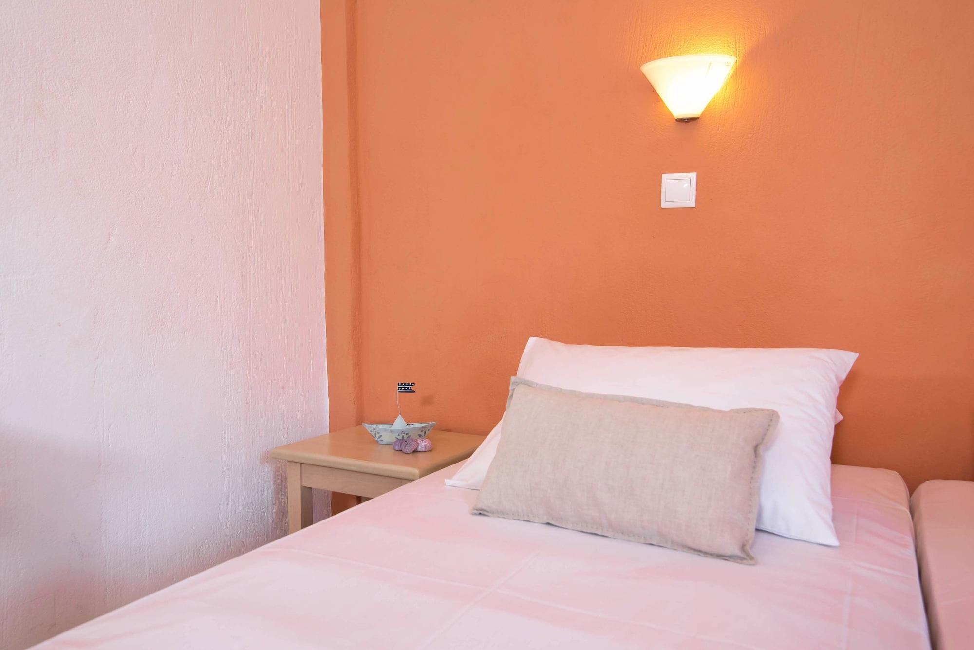 Anna Maria Hotel Малиа Екстериор снимка