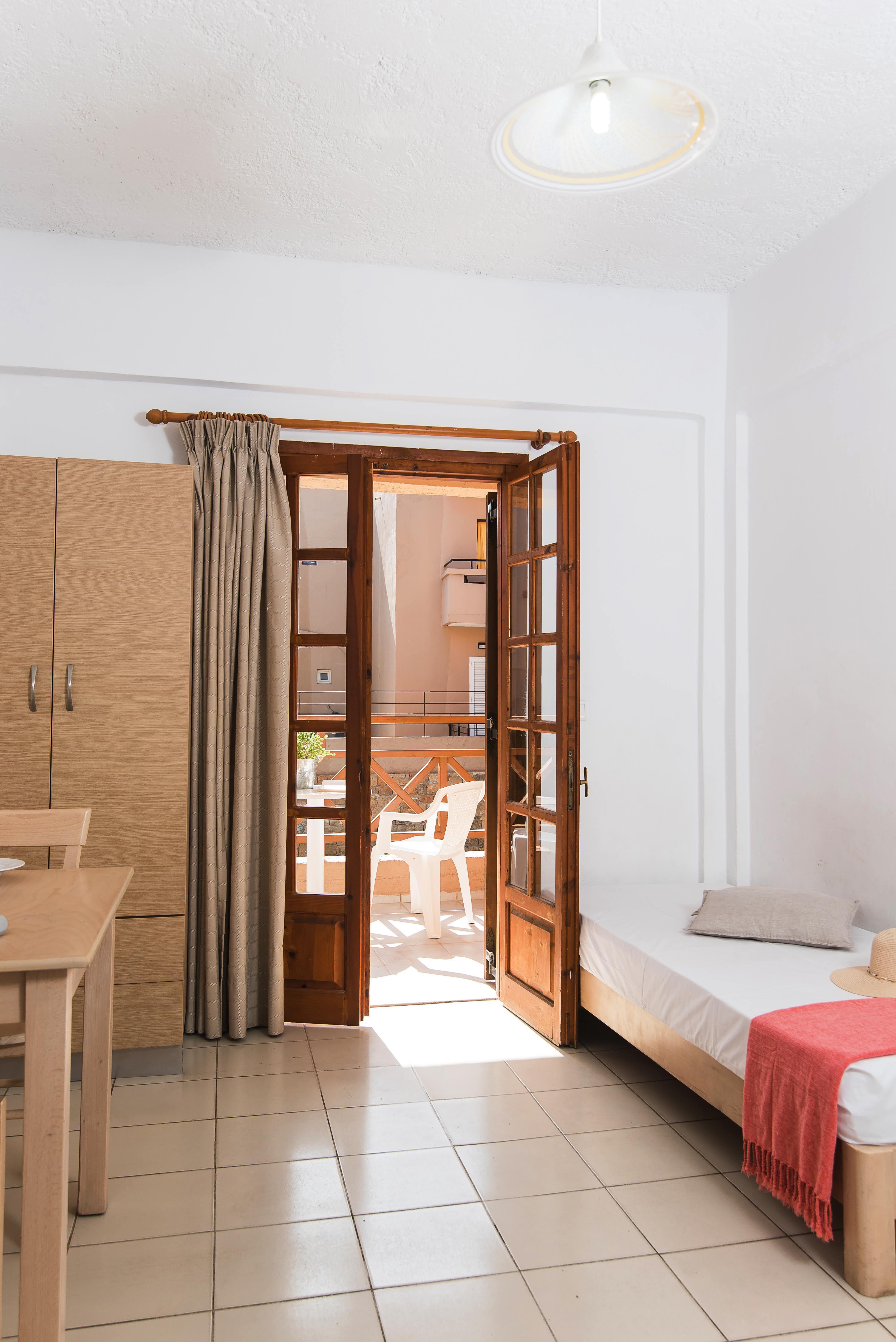 Anna Maria Hotel Малиа Екстериор снимка