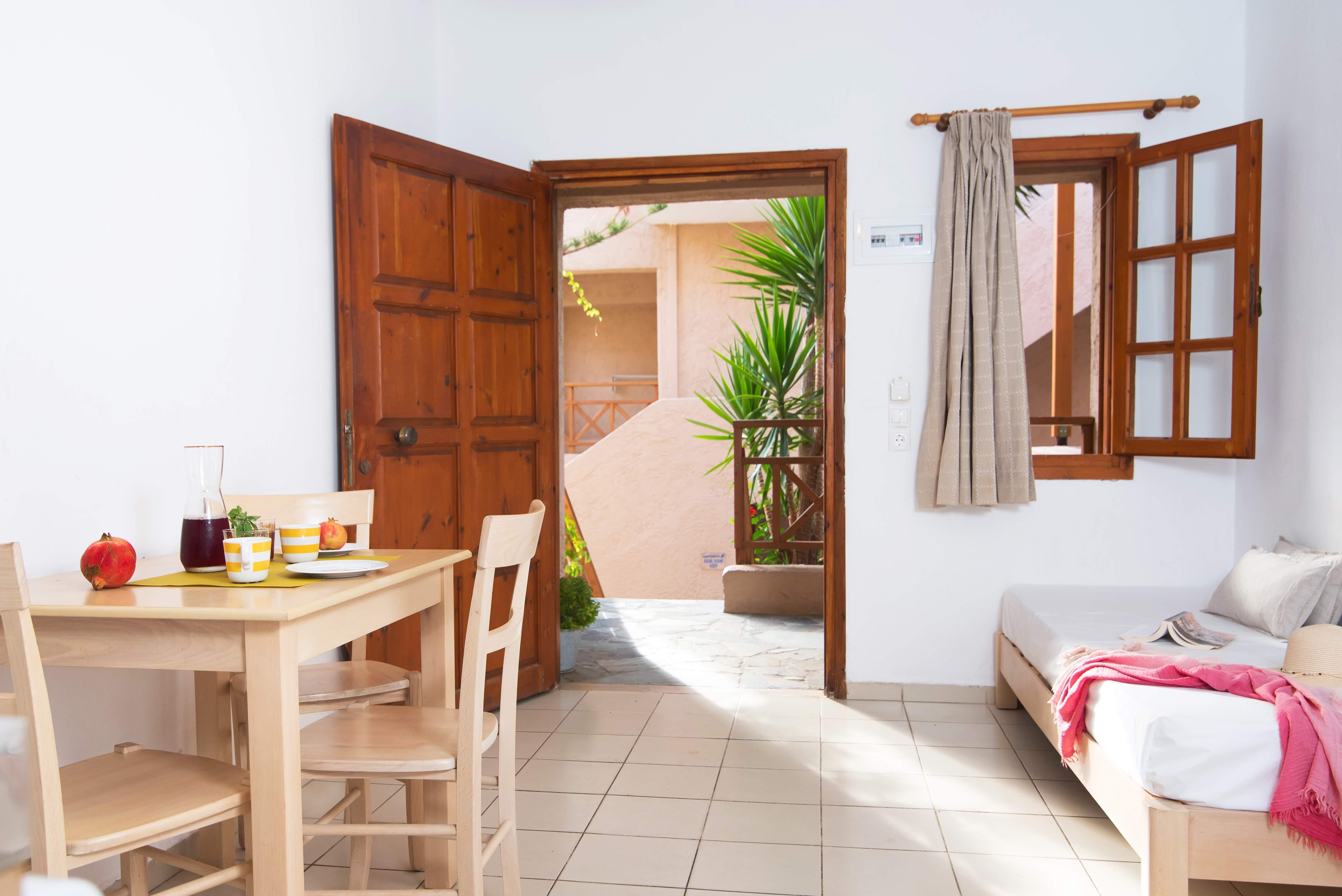 Anna Maria Hotel Малиа Екстериор снимка