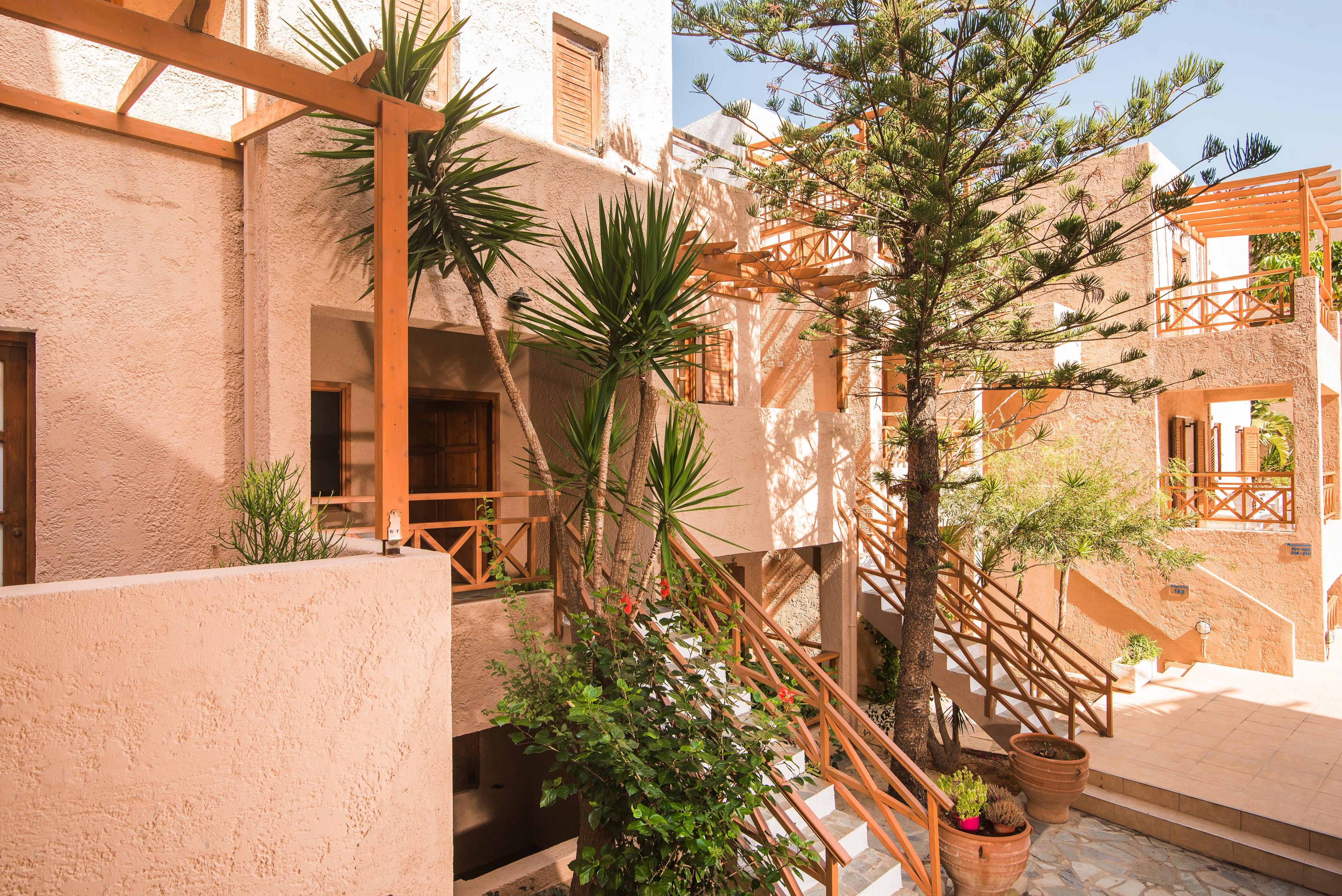 Anna Maria Hotel Малиа Екстериор снимка