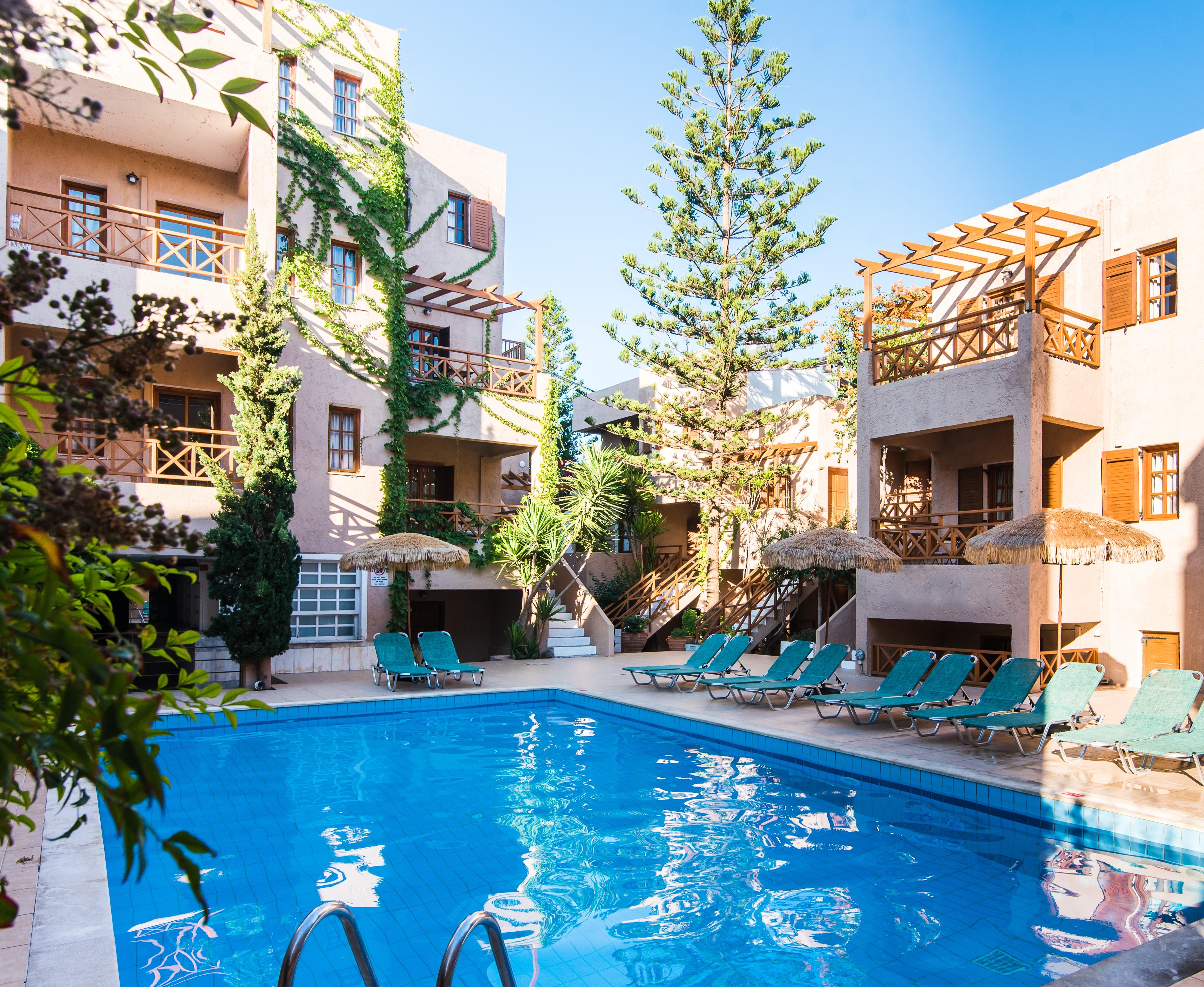 Anna Maria Hotel Малиа Екстериор снимка